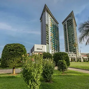 Hilton 5* באטומי